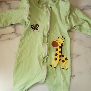 Baby 12-18 month unisex giraffe pajama long sleeve full zip light green